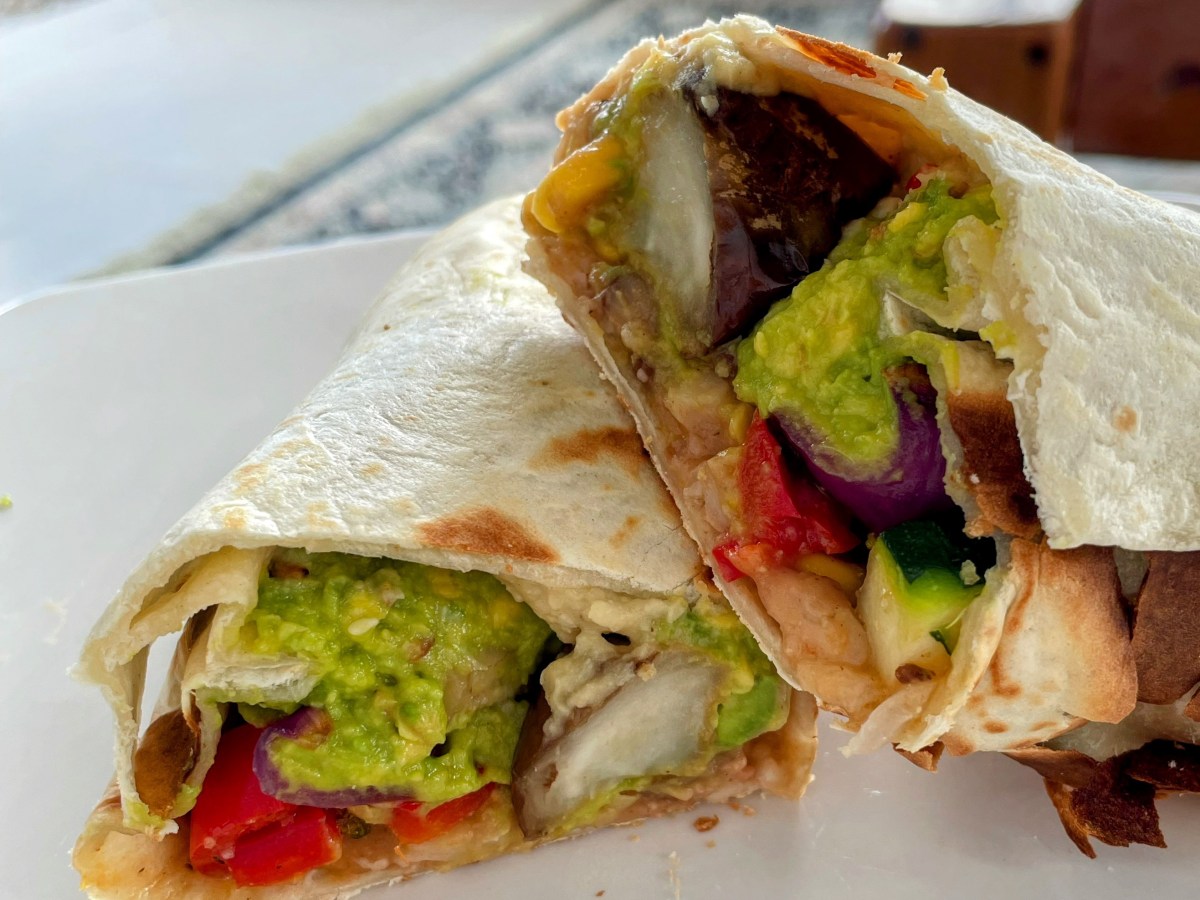 Hummus Vegetable wrap