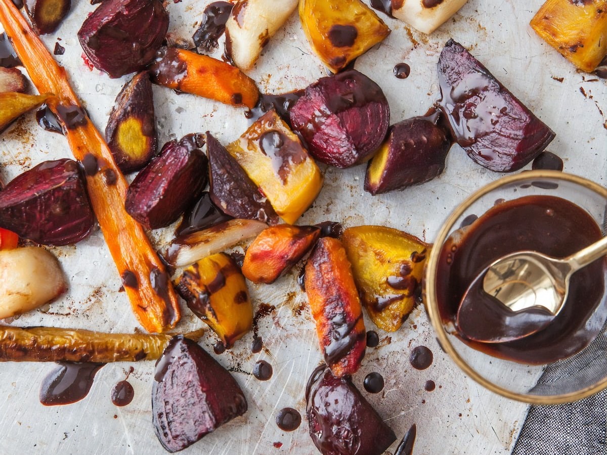 Hummus roast vegetable salad