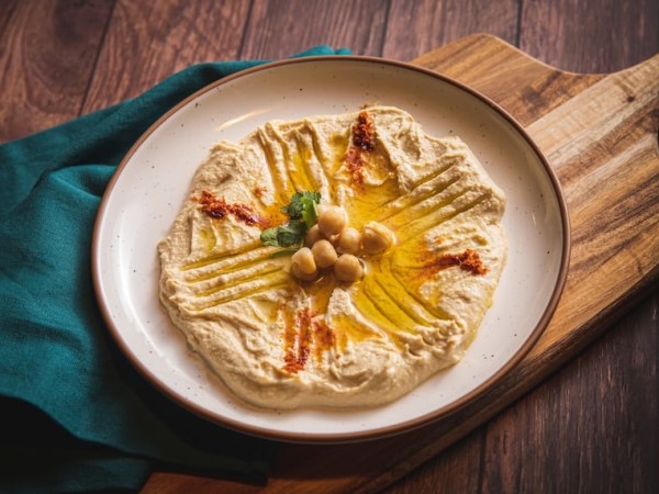 Peanut butter hummus